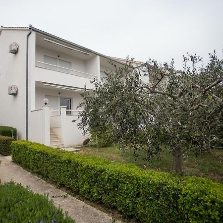 Apartments Gloria Primošten Buitenkant foto